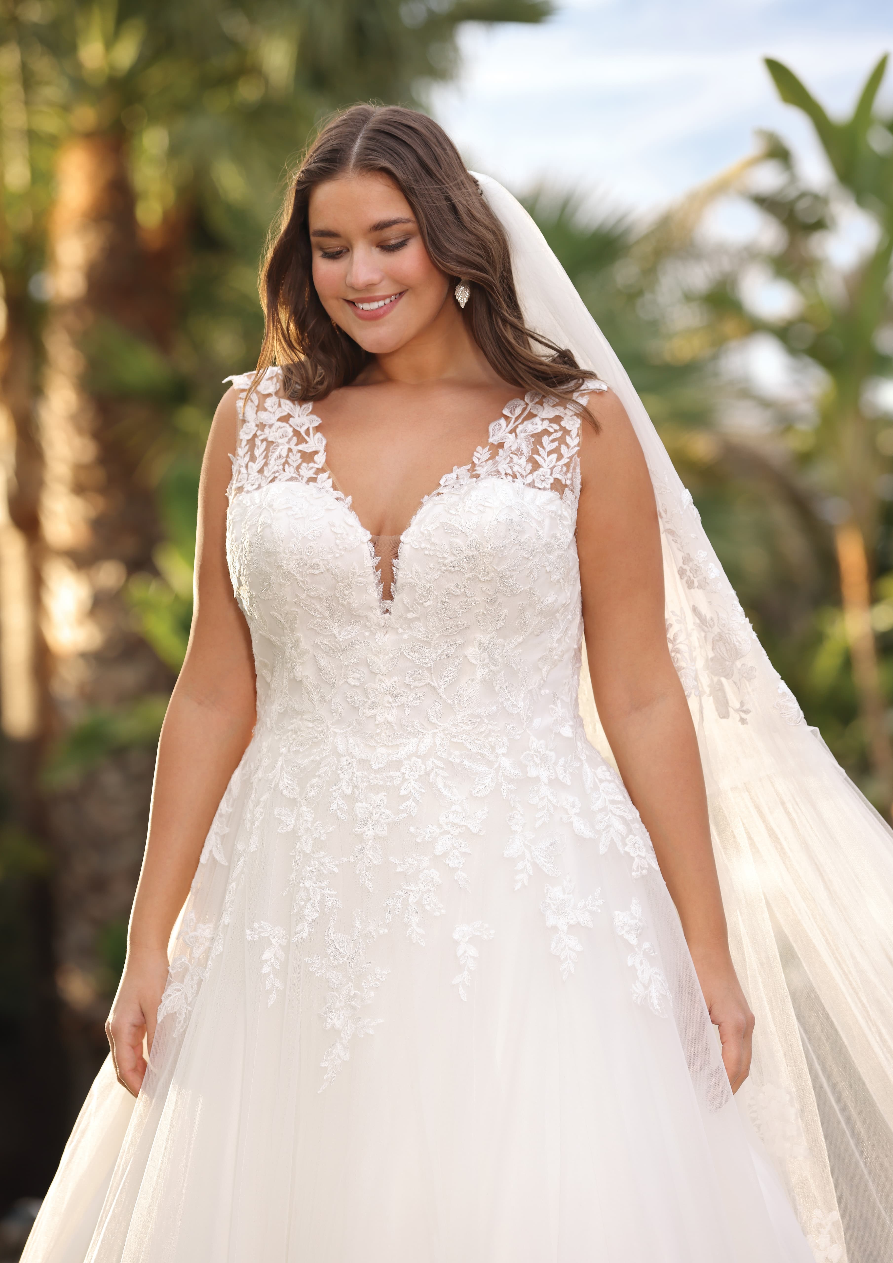 Lady Bird by Pronovias 7