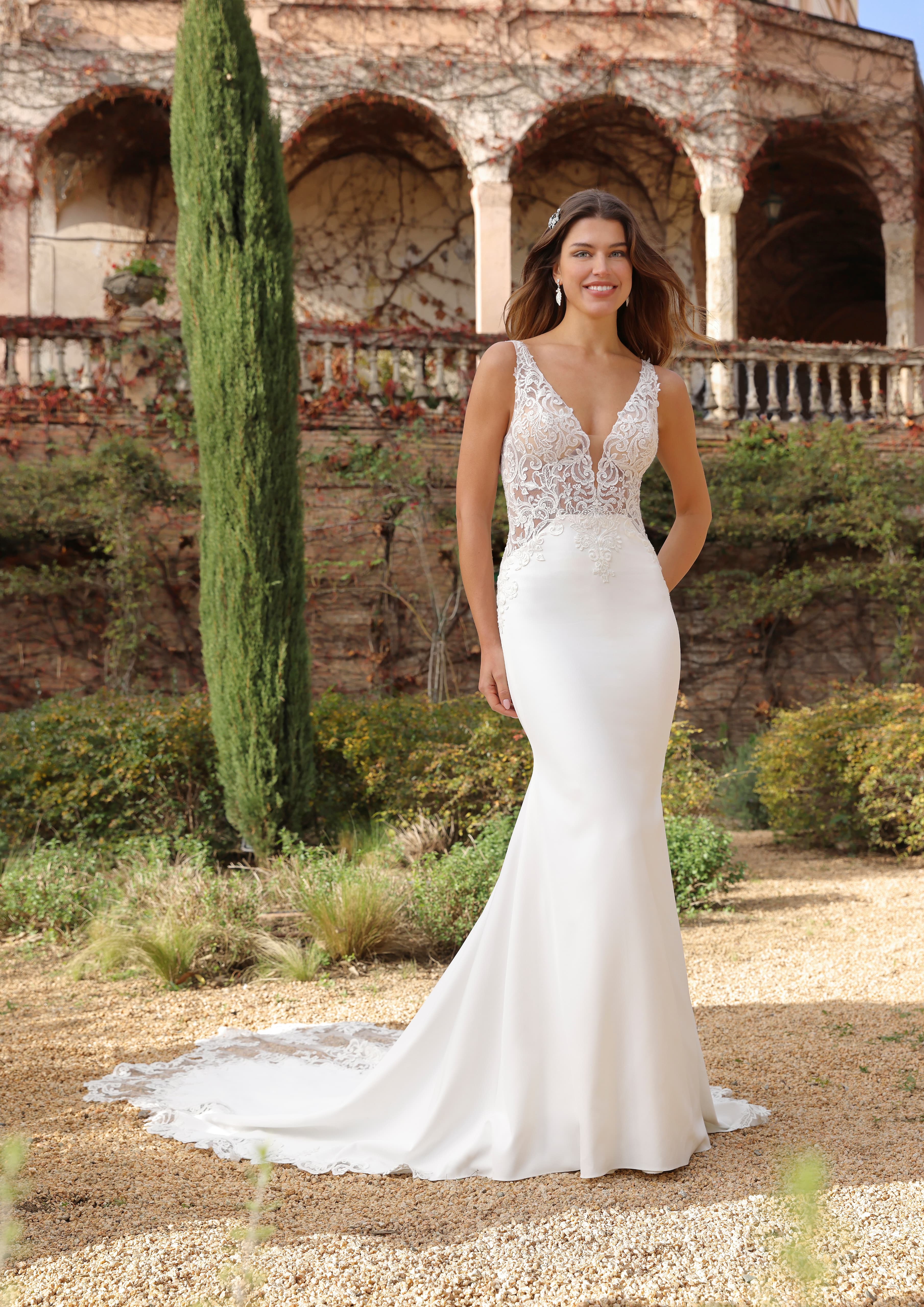 Lady Bird by Pronovias 8